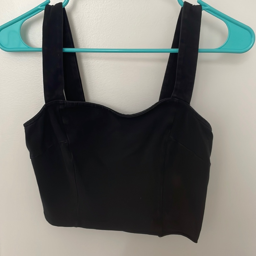 Express black cropped tank top